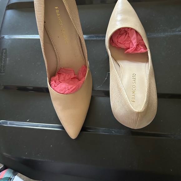 Brand New Franco Sarto Beige Shoes Size 10. - Picture 3 of 3